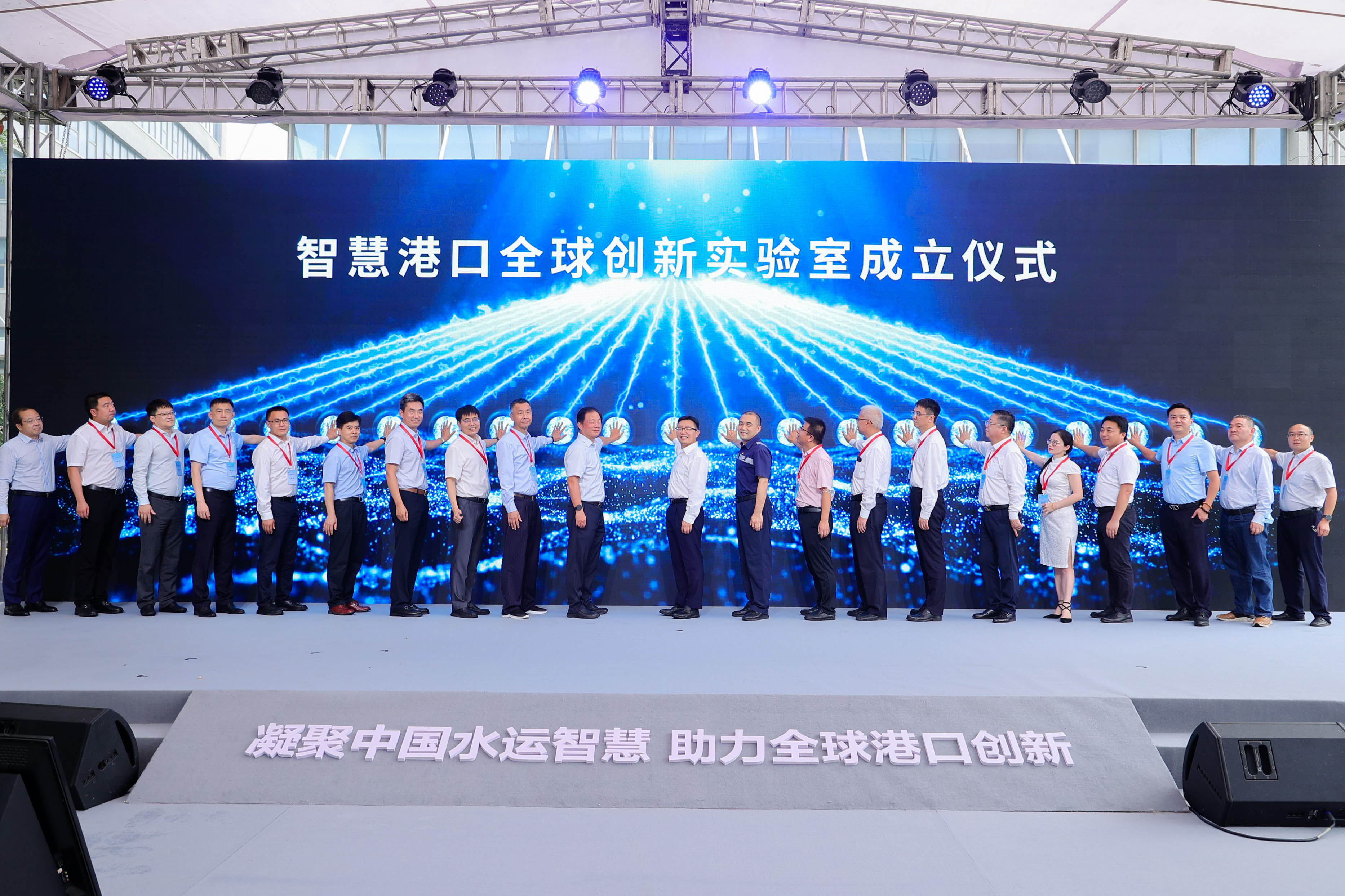 图二-0.jpg 图二-0.jpg
